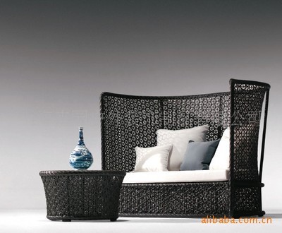 花式編藤沙發 休閑與實用的完美結合——上?；軋@戶外裝飾制品